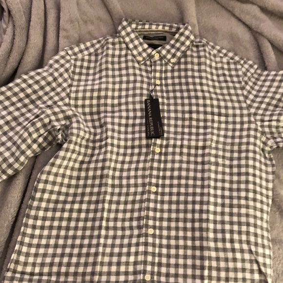 Banana Republic Other - Button down shirt